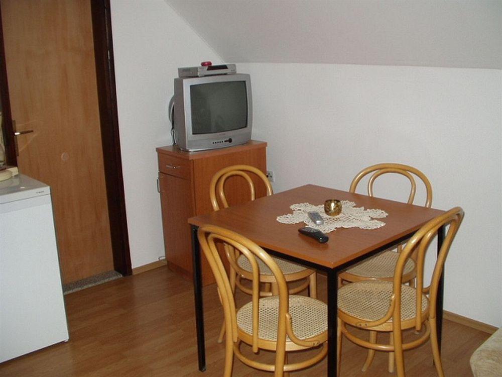 House Spehar Ξενοδοχείο Seliste Dreznicko Εξωτερικό φωτογραφία